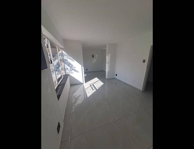 3 BEDROOM APARTMENT FOR SALE IN SASOLBURG CENTRAL
